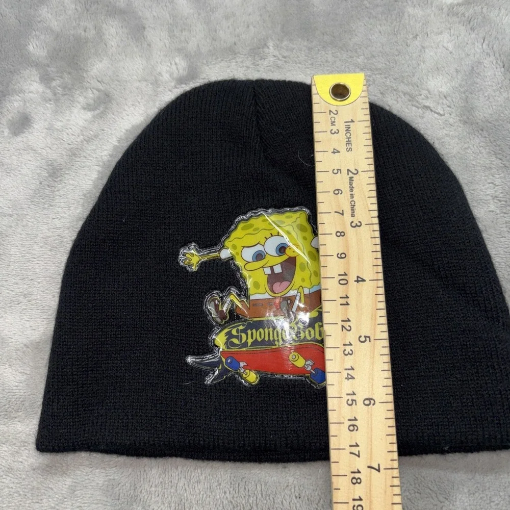 Y2K Nickelodeon SpongeBob SquarePants beanie skateboarding 2009